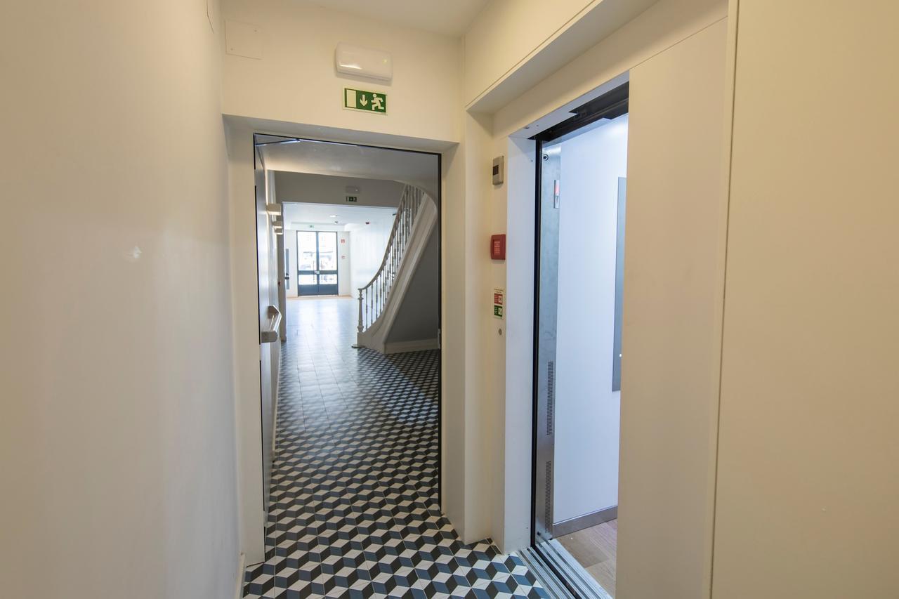 Urban Chic Apartment In The Heart Of Historic Lisboa Exteriör bild
