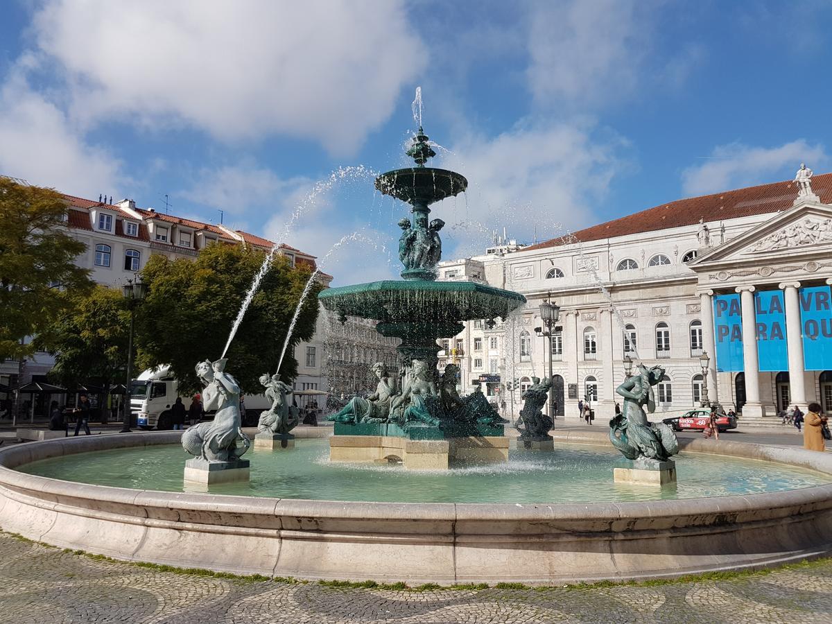 Urban Chic Apartment In The Heart Of Historic Lisboa Exteriör bild
