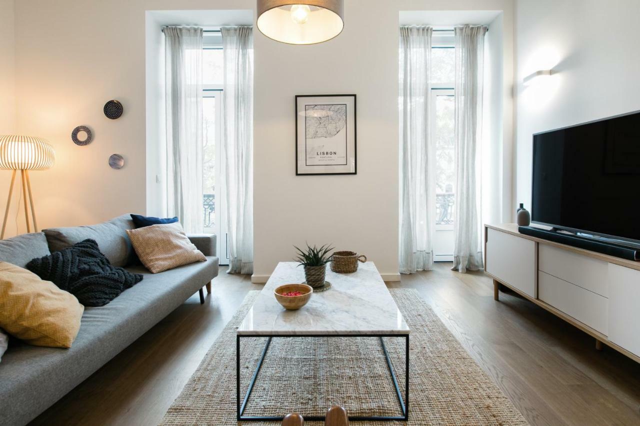 Urban Chic Apartment In The Heart Of Historic Lisboa Exteriör bild
